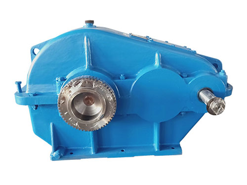 ZQ、ZQD、ZQH、JZQ圓柱齒輪減速機(jī) ZQ、ZQD、ZQH、JZQ圓柱齒輪減速機(jī)